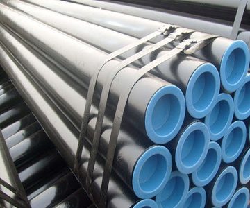 ASTM-A106-Seamless-Steel-Pipe_resized.jpeg